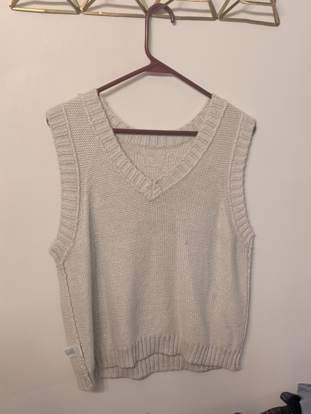 LAUREN CONRAD Knit V-Neck Sleeveless Sweater Vest - Cream